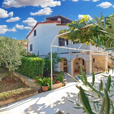Fuer 5 Personen Ca 84 Qm In Fazana, Istrien Istrische Riviera Apartment *